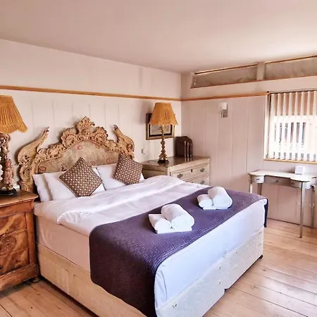 118 A Perfect Blend Of Charm And Luxury Ferienhaus