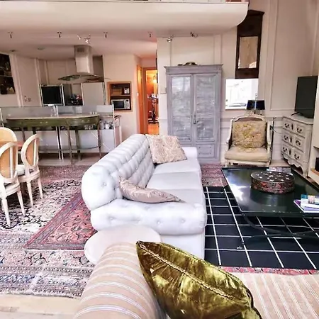 118 A Perfect Blend Of Charm And Luxury Holiday home *