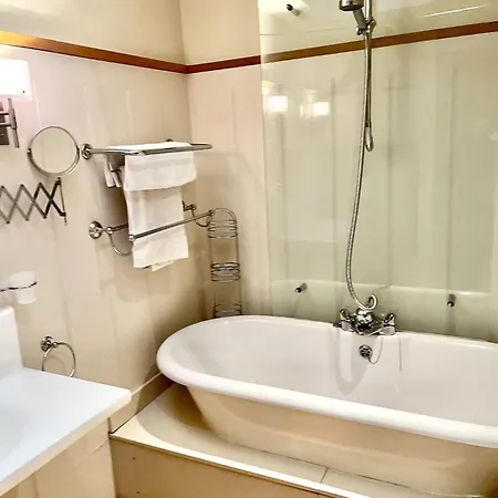 118 A Perfect Blend Of Charm And Luxury Дом отдыха *