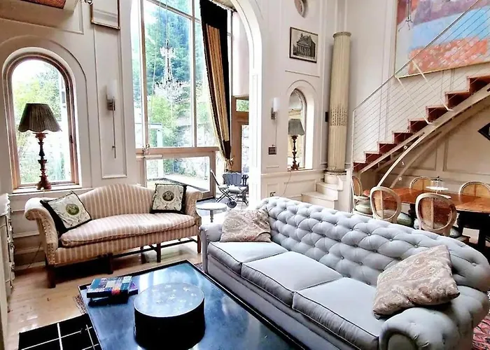 118 A Perfect Blend Of Charm And Luxury Holiday home *