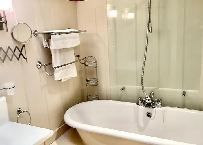 118 A Perfect Blend Of Charm And Luxury Holiday home *