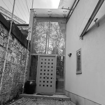 Charm On Baggot Lane Holiday home *