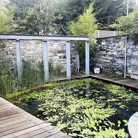 Charm On Baggot Lane Holiday home